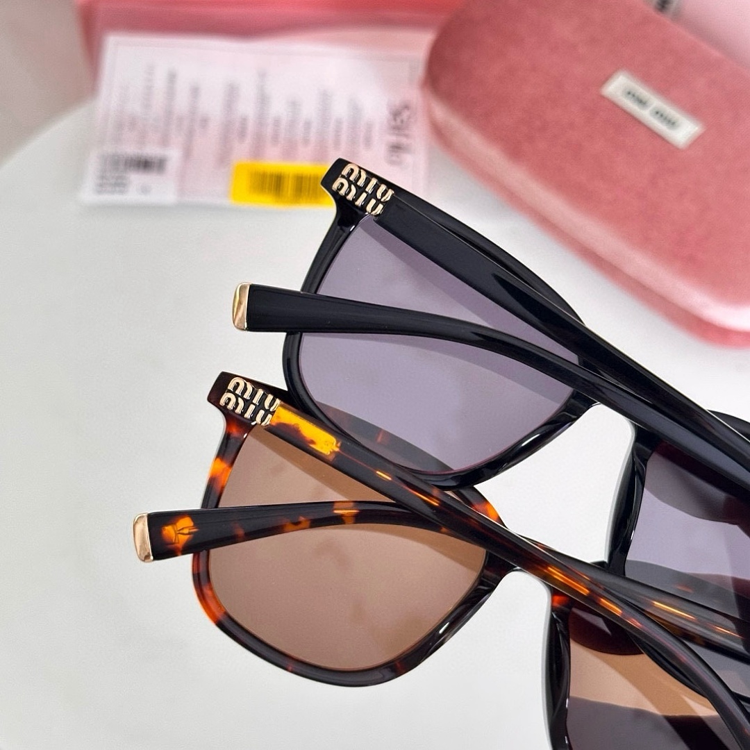 Miu Miu MIU M MODEL SMUB03S SIZE:54 - Image 3
