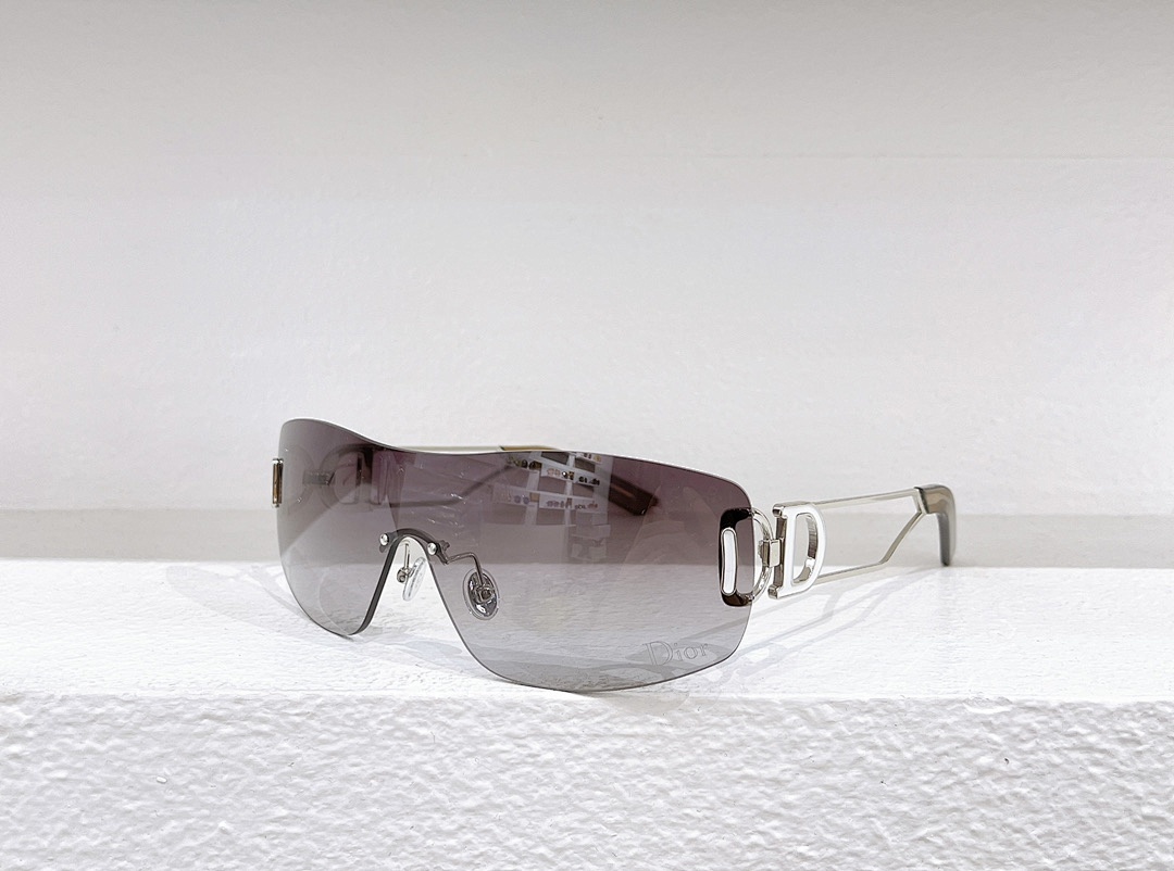 DIORMODEL:CD 0239SIZE:158 0-137, photo 1