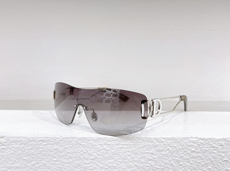 DIORMODEL:CD 0239SIZE:158 0-137, photo 1