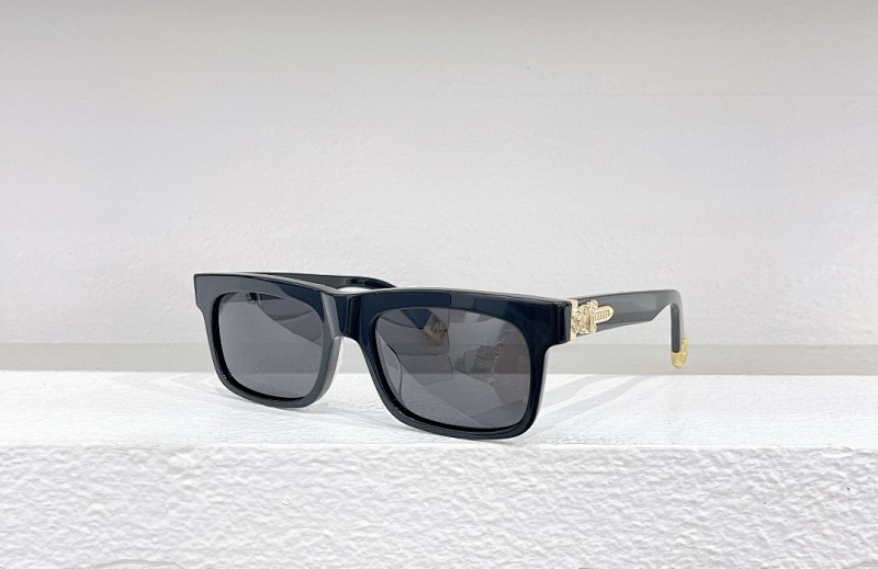 Chanel Chanel CHROME HEARTEMODEL BUSSINSIZE56, photo 1