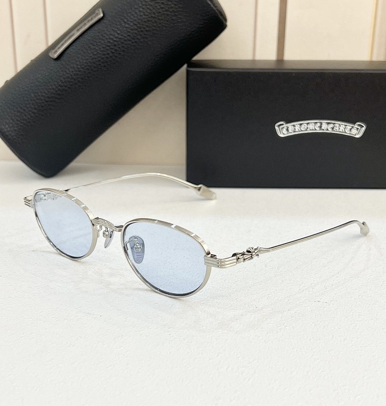 Chanel Chanel CHROME HEARTSMODEL:CH8234SIZE:53, photo 1