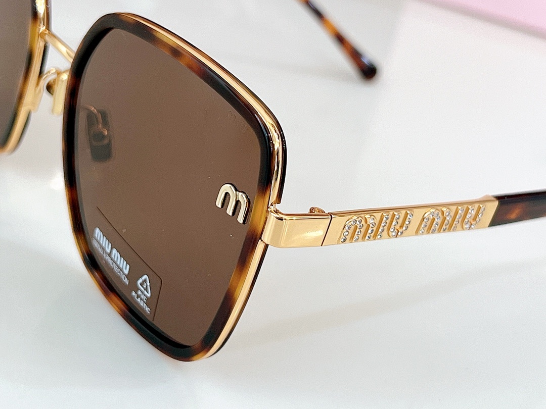 Miu Miu 08 - Image 4