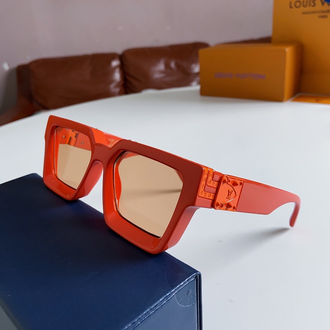 Other LOUIS VUITTONMODEL:M96006WNSIZE:56 17, photo 1