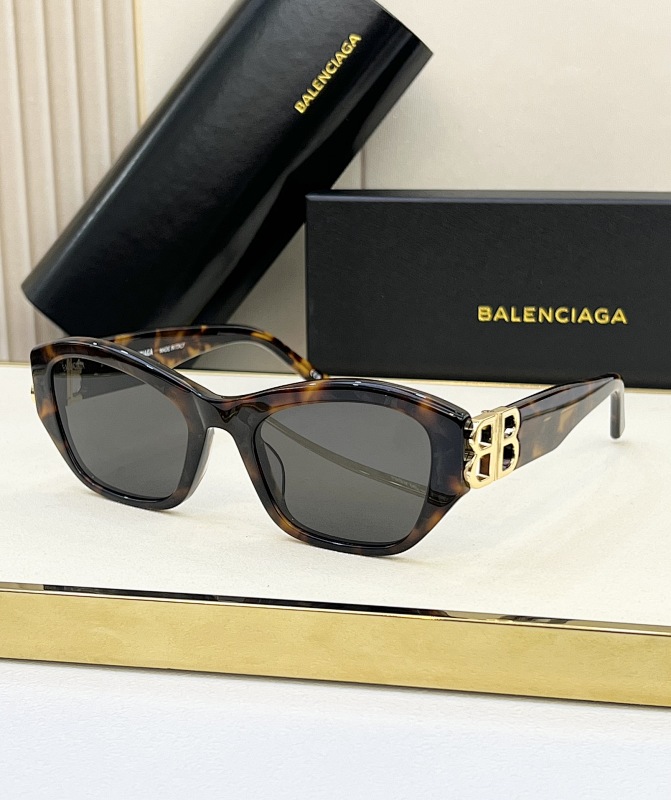 Balenciaga MODEL:BB0311SKSIZE:53, photo 1