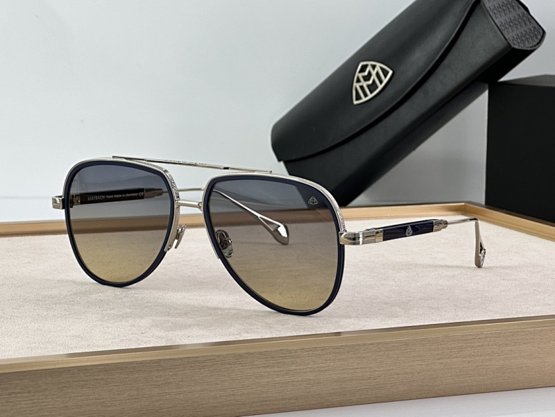 Chanel MAYBACH THE END I Size:60 17, photo 1
