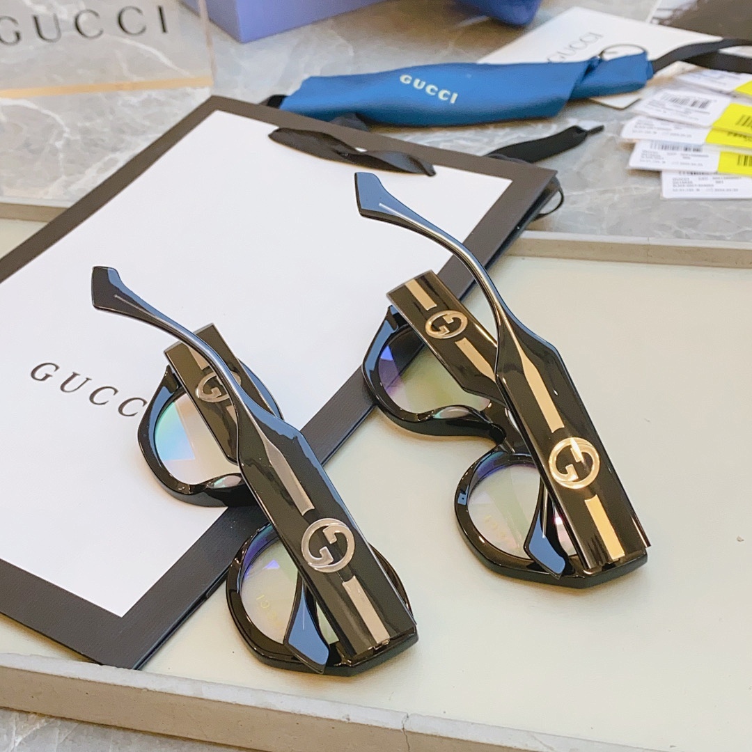 Other GUCCIMODEL:GG1553S,SIZE52 - Image 2