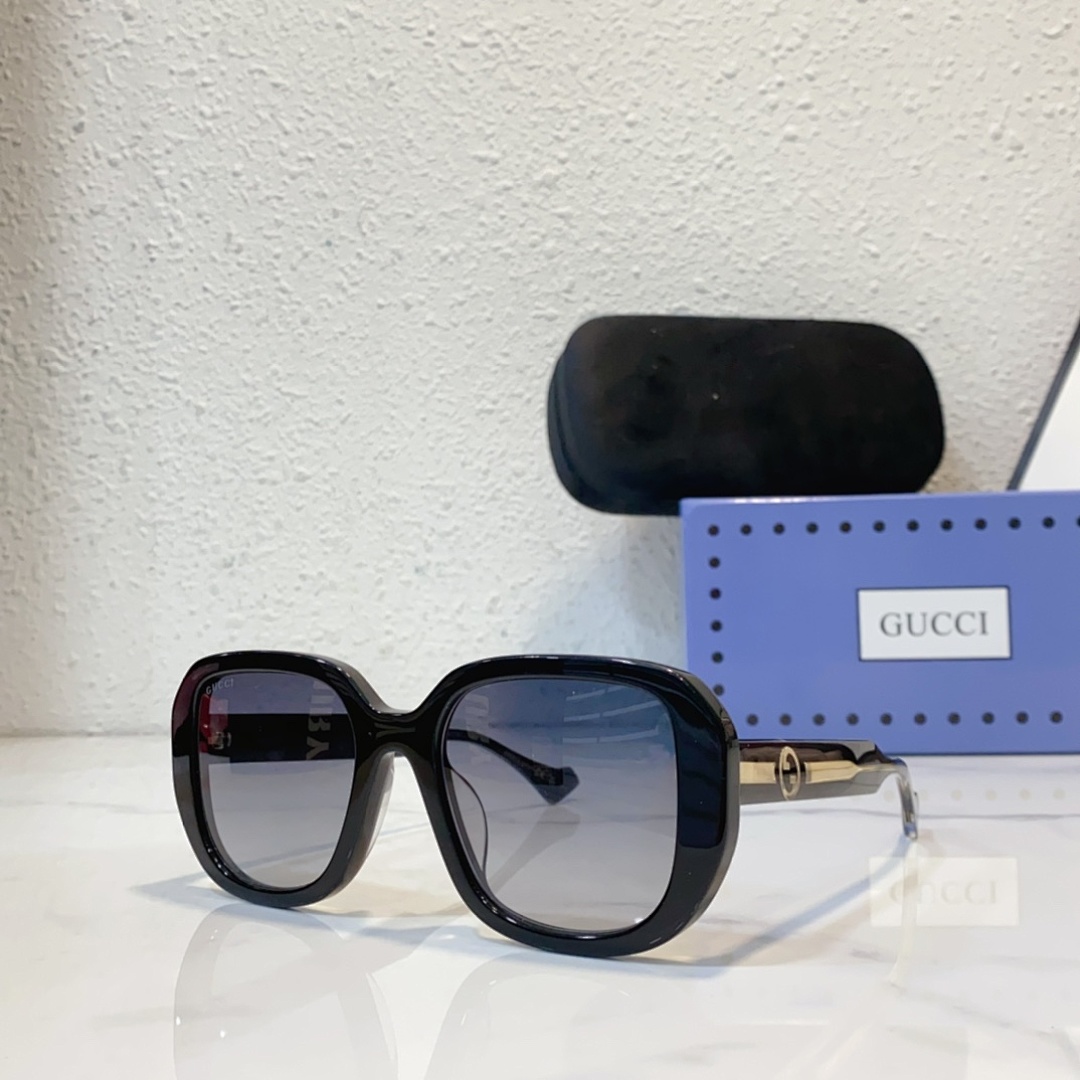 Other GUCCIMODELGG1557SKSIZE:54
