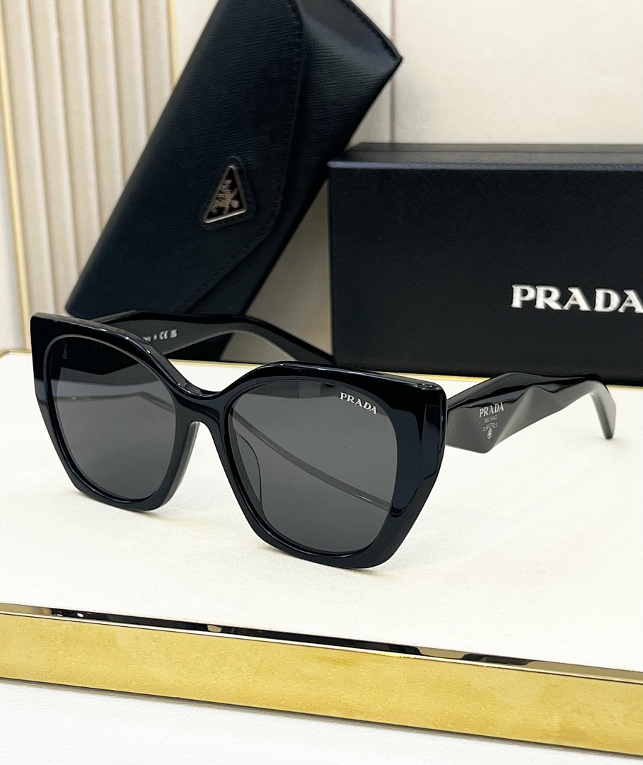 Prada MODEL:SPR 19ZSIZE:55