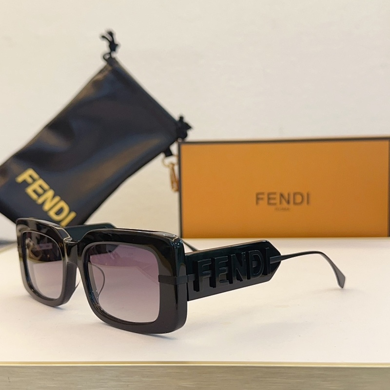 Fendi MODEL:FE40133ISIZE:52, photo 1