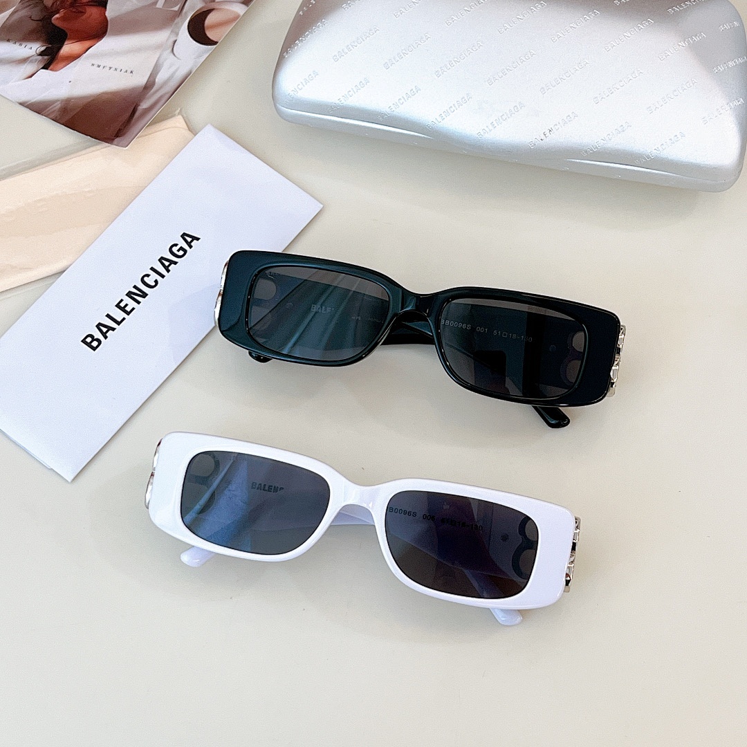 Balenciaga Mod:BB0096SSize:51, photo 1