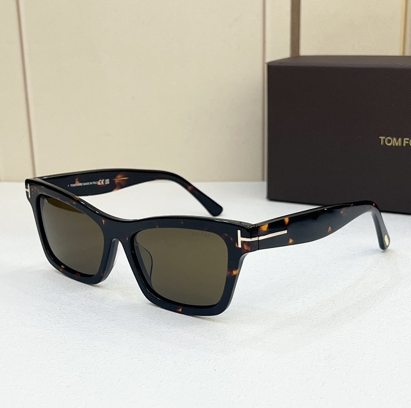 Other TOM FORDMODEL:TF 1085SIZE:54, photo 1