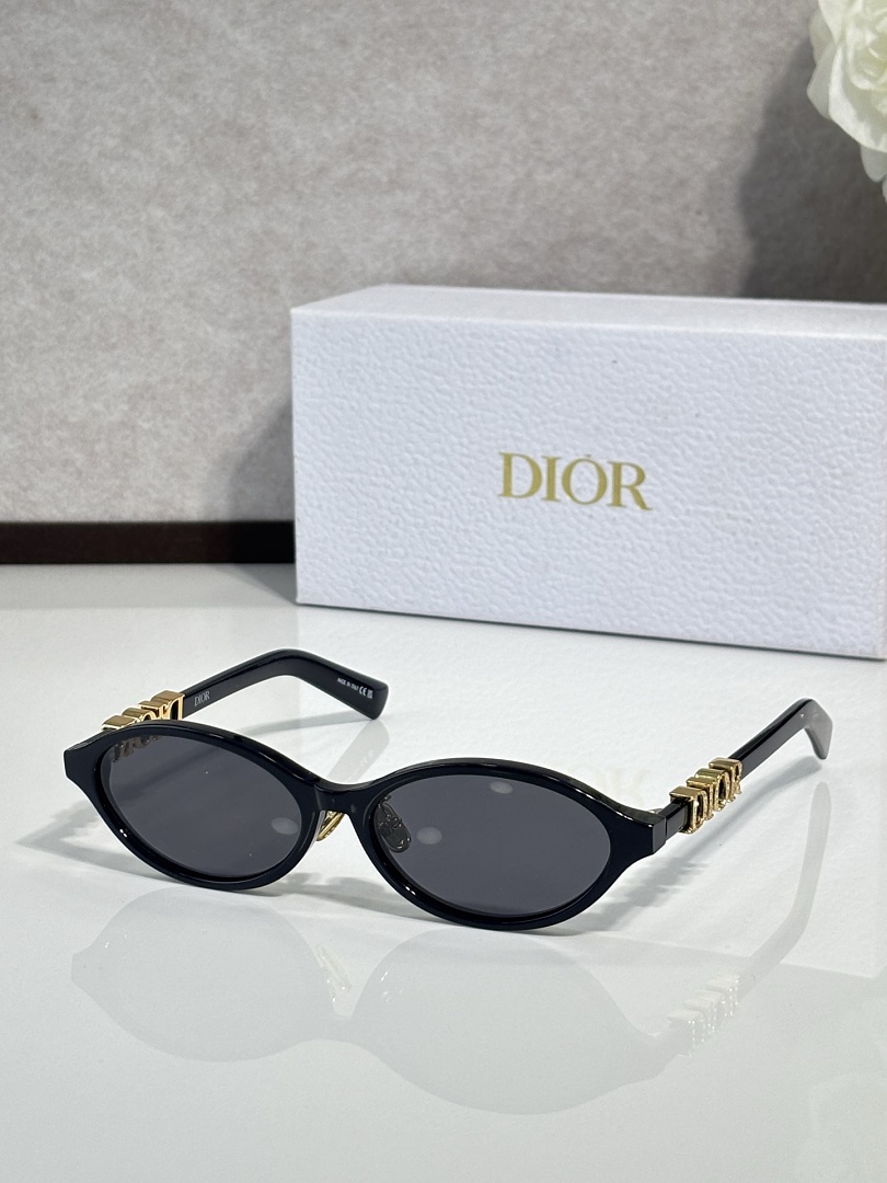 DIORMODEL DiorTreasure R1FSIZE:57, photo 1