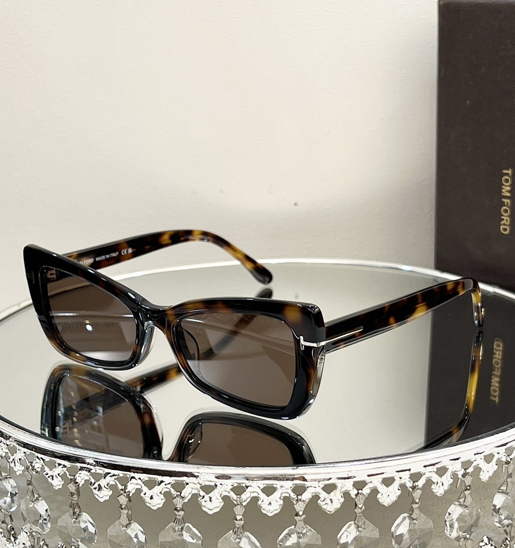Other TOM FORDMODEL:FT5879SIZE:55
