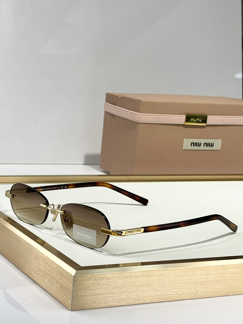 Miu Miu Mod: