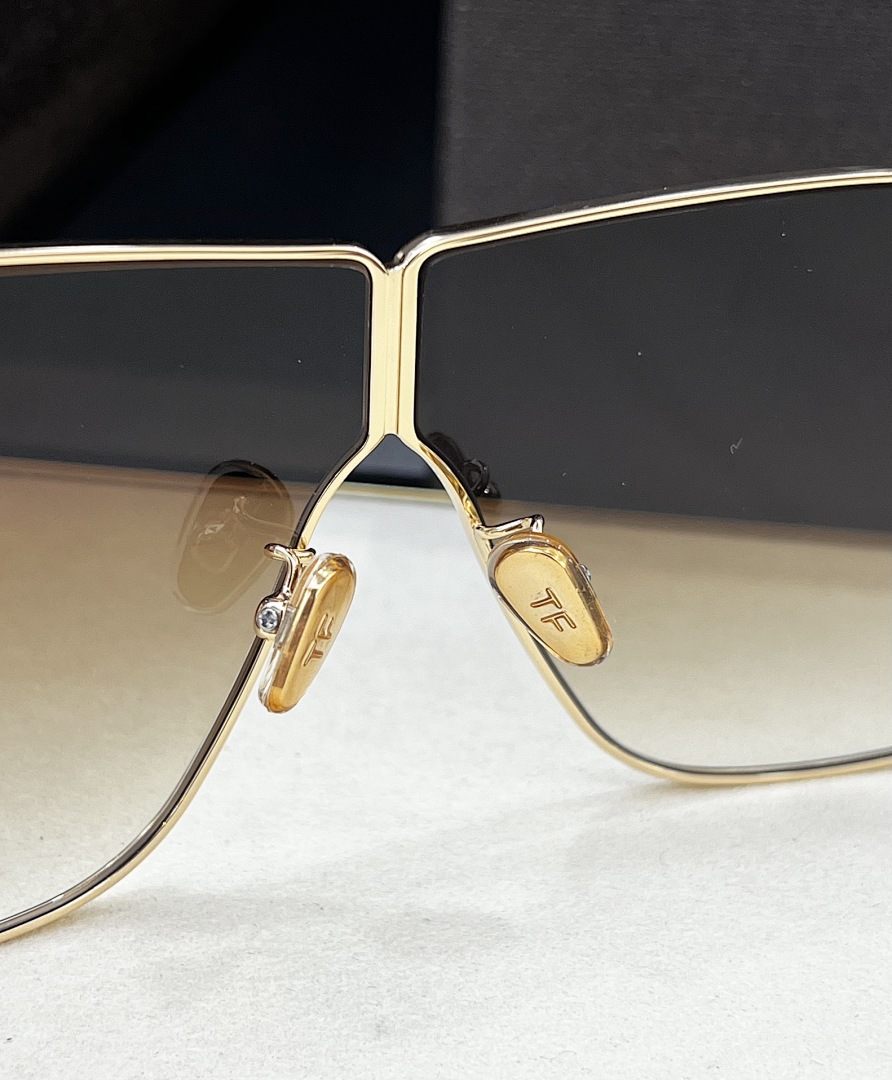 Other TOM FORDMODEL:FT1159Size:68□3-132 - Image 4