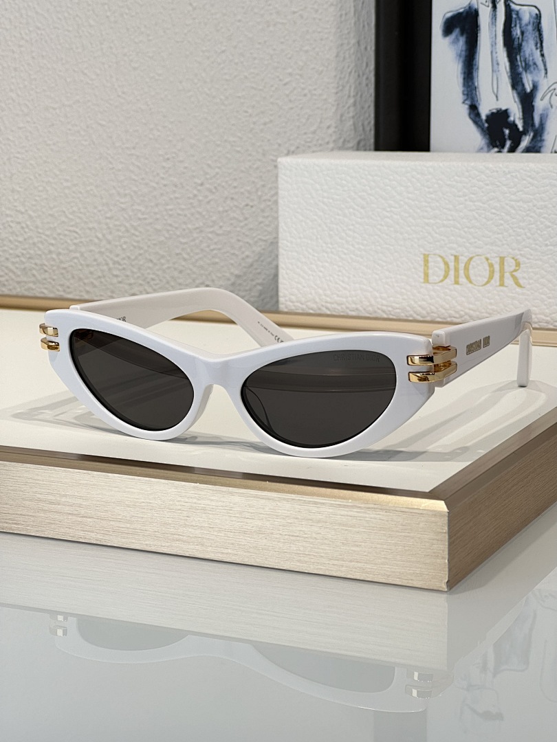 Other DioRMod:Cdior B1USize:53-16-135_ - Image 9