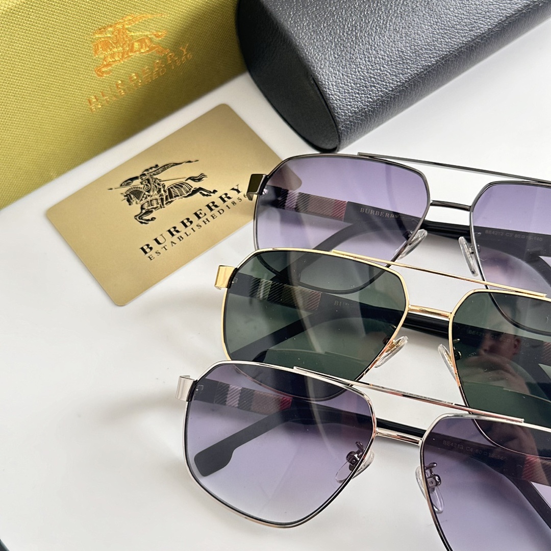 Other BurberryBE4212 Size:60 - Image 4