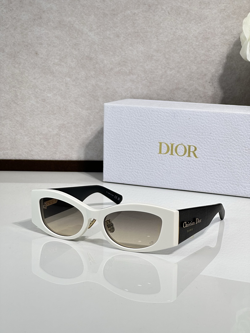 Other DIORMOD:DiorOmbre S1FSize:55 19 - Image 9