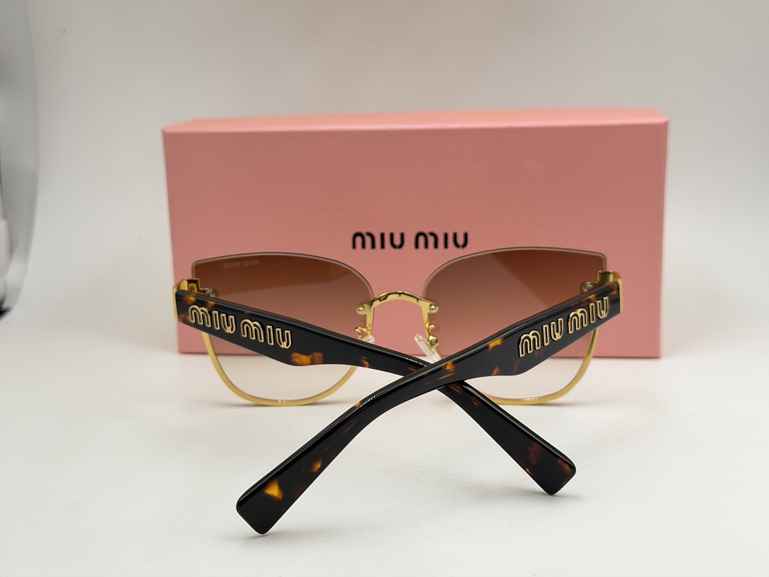 Miu Miu MU70ZS62 - Image 3