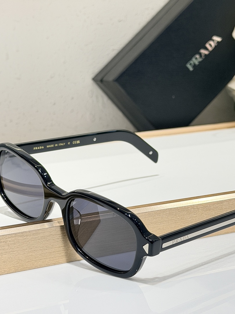 Prada MODEL:PR 2201S IZE:53 - Image 3