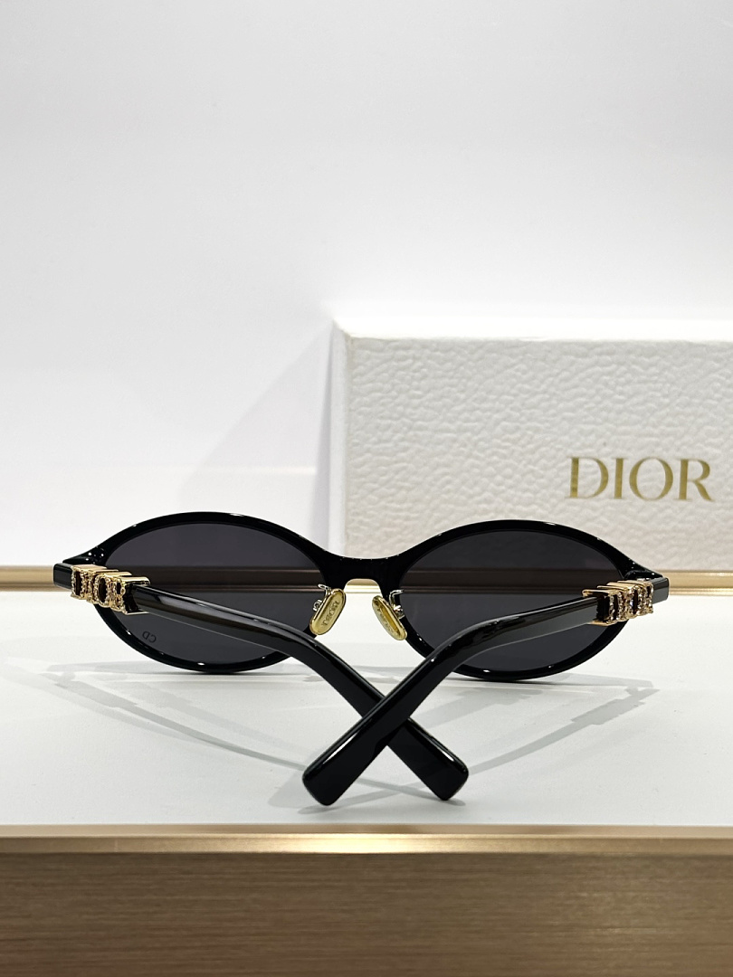 Other DIORMOD:DiorTreasureR1FSize:57 17 - Image 2