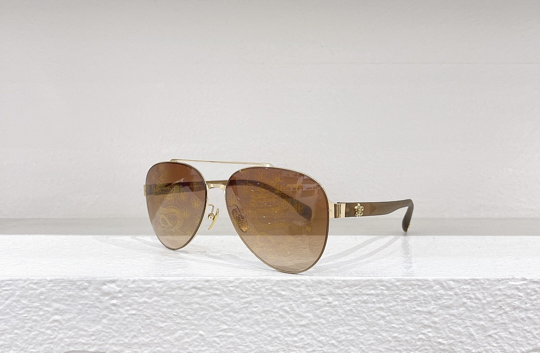 Chanel Chanel CHROME HEARTSMODEL:CH8268SIZE:59, photo 1