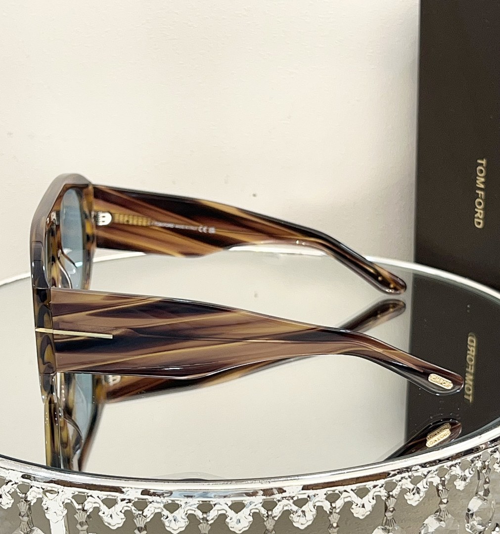 Other TOM FORDMODEL:FT1044SIZE:60 - Image 4