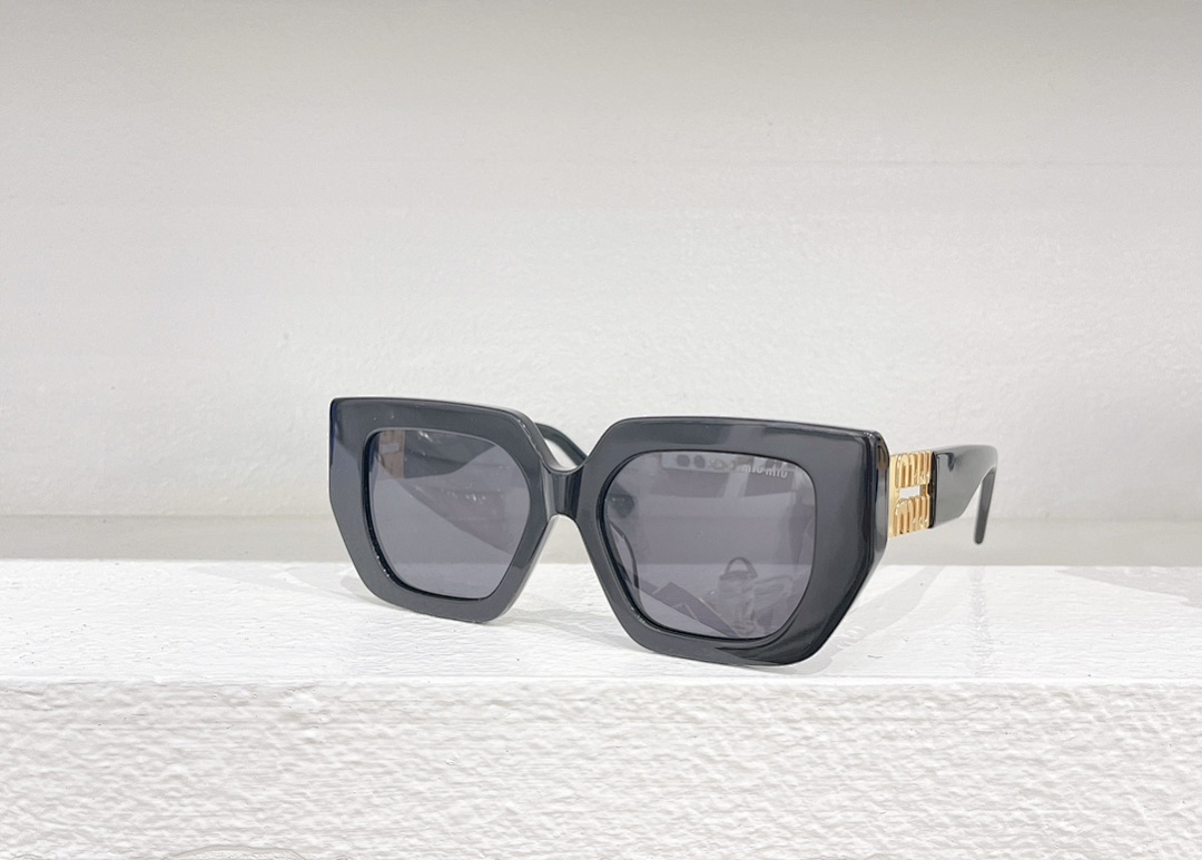 Miu Miu MODEL MU 2730SIZE:52 18 - Image 4
