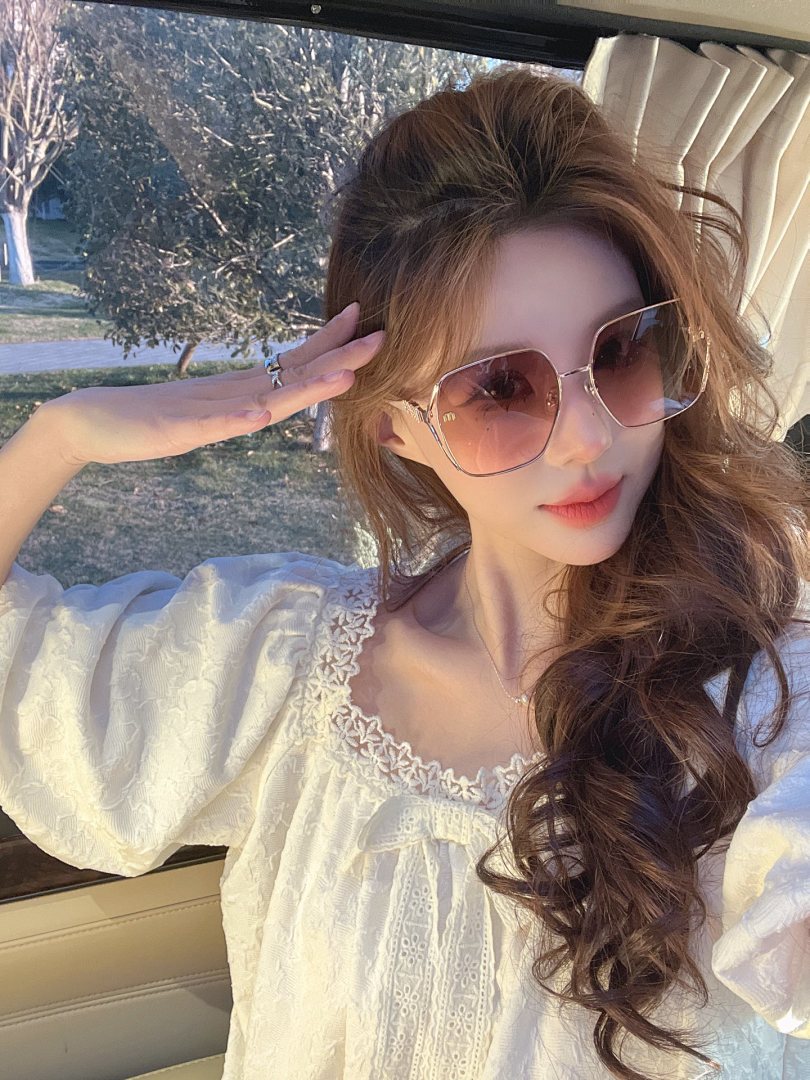Miu Miu miumiuSMU - Image 2