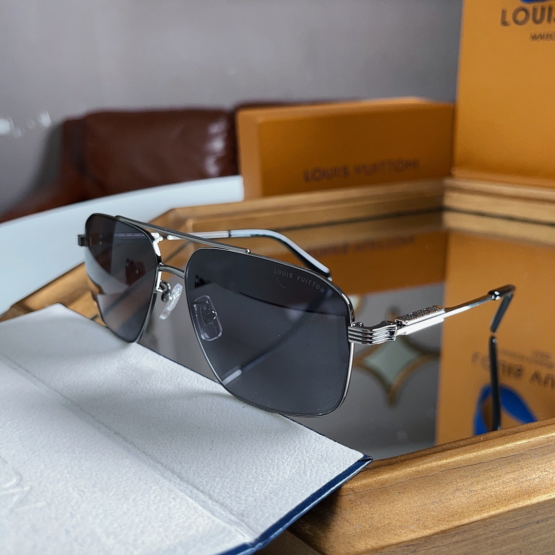 Other LOUIS VUITTONMODEL:Z1241SIZE:60 - Image 2