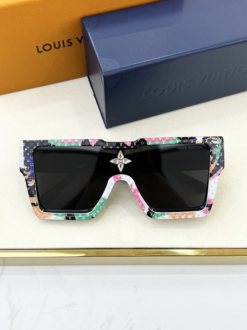 Other LOUIS VUITTONSIZE:Z1558W Z2031ESIZE: - Image 9