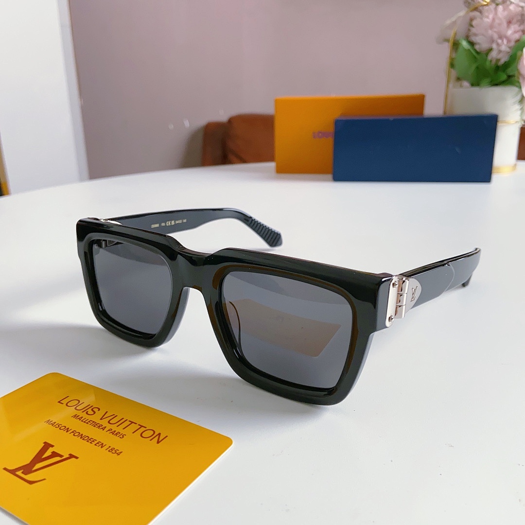 Other Louis VuiTTONMod:Z2020E Z2088E Z2078E Z2062 Z2061E Z2059ESize:50 - Image 7