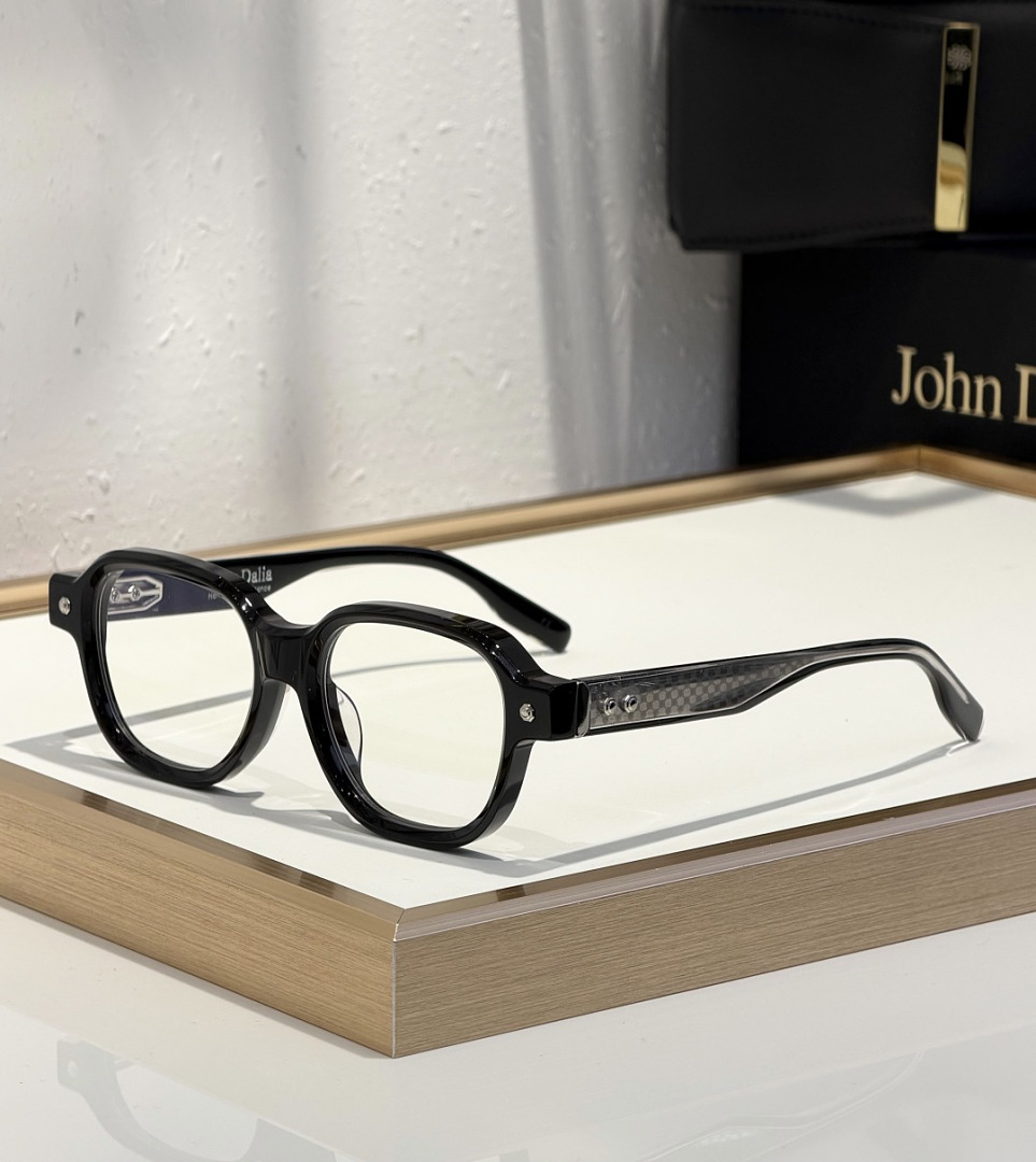 Other JOHN DaliaMODEL:Project 12SIZE:51