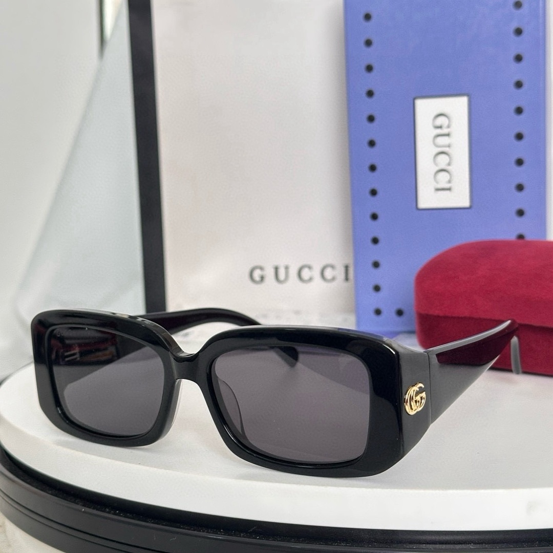 Other GUCCI GG1403SK - Image 8
