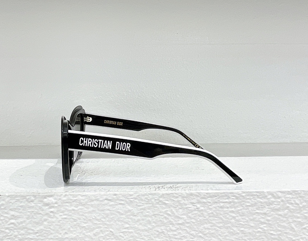 Other DIORMODEL:CD B3USIZE:51 - Image 3