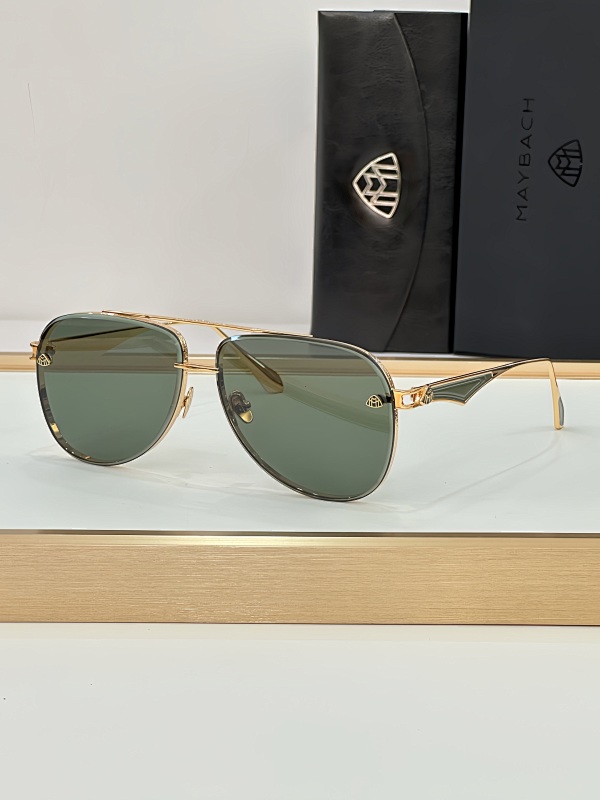 Chanel Chanel MAYBACH HALY :62-12, photo 1