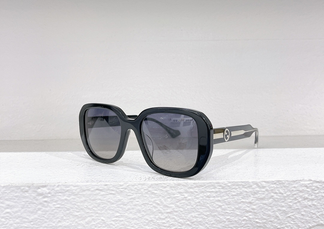 Other GUCCIMODELGG1557SKSIZE:54 20-145_