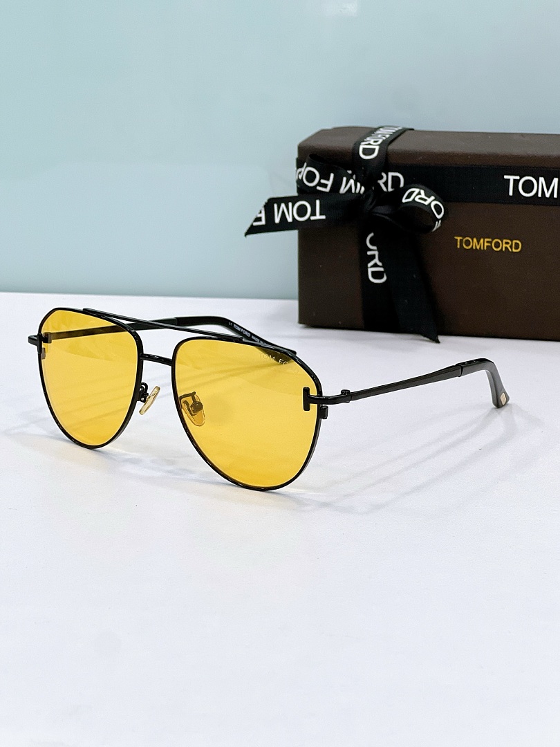 Other TOM FORDModelFT1290.58 - Image 7