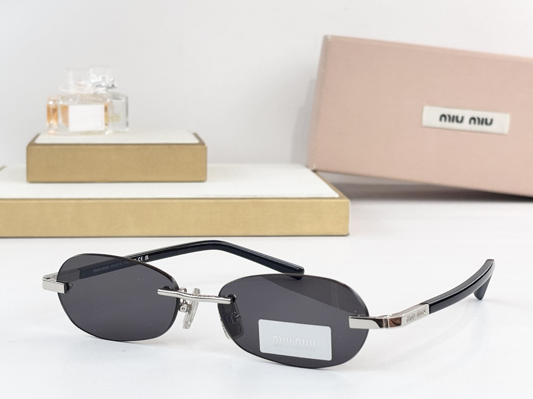 Miu Miu Mod:VMU50A Wind Nerd Ink Mirror - Image 4