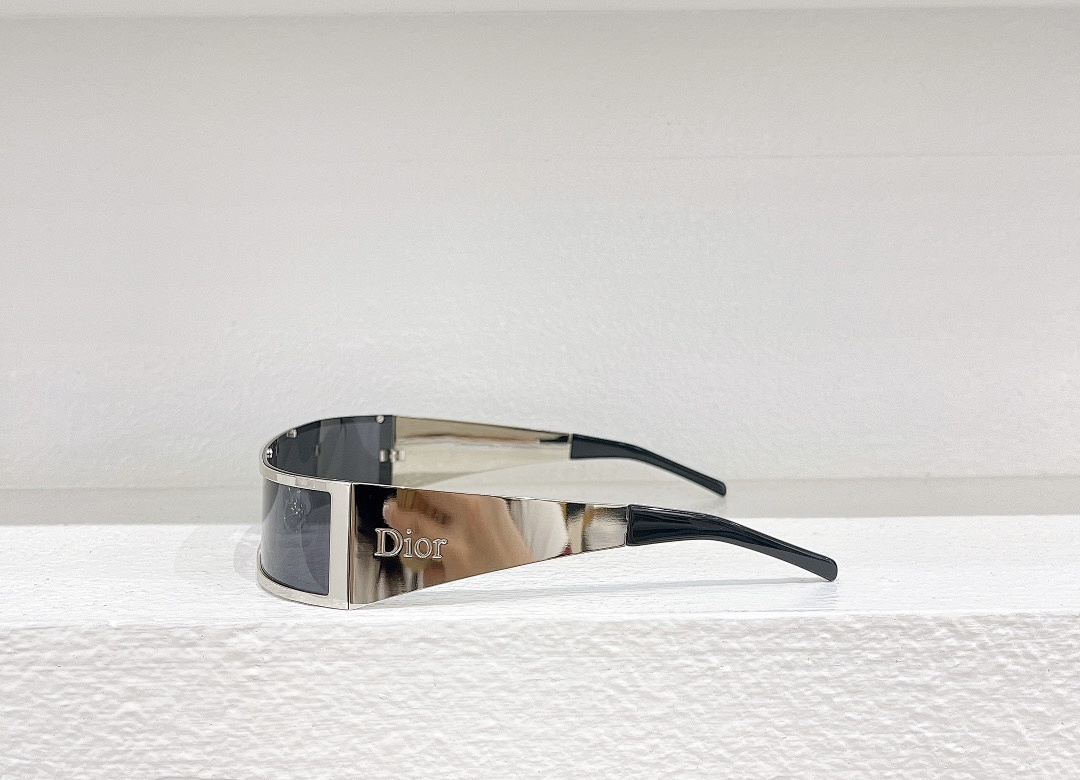 Other DIORMODEL:DIOPUNKSIZE:115 - Image 8