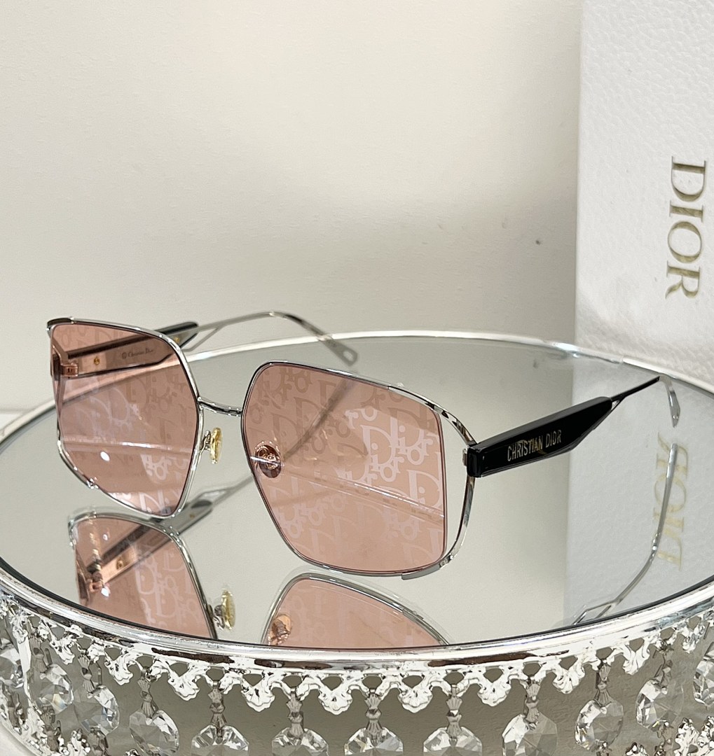 Other DIORMODEL:ARCHIDIO SIUSIZE:61