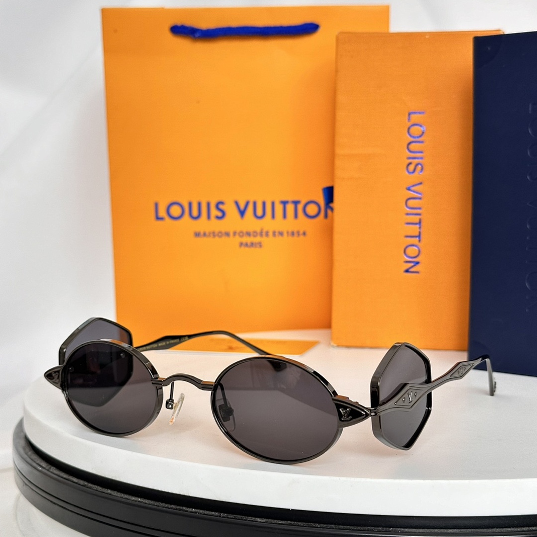 Other LOUIS VUITTONMODEL:Z2021U SIZE:50 24-145_201