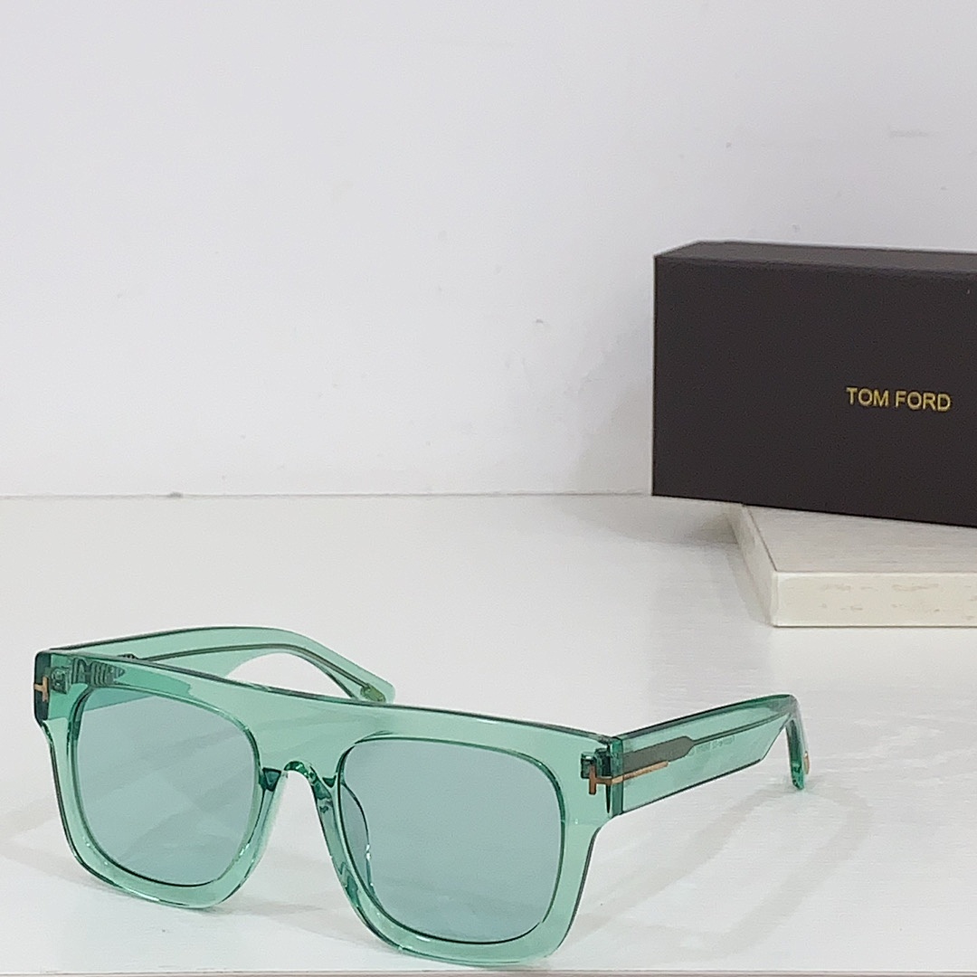 Other TOM FORD Model No : FT0711 53 - Image 9