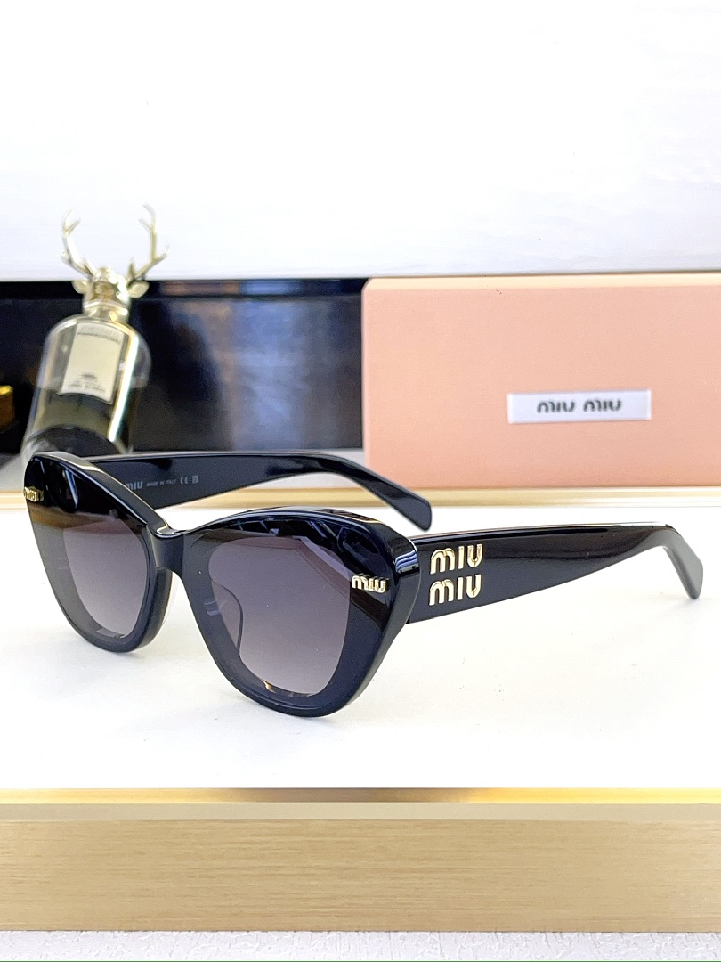 Miu Miu MOD:MU14KS :63