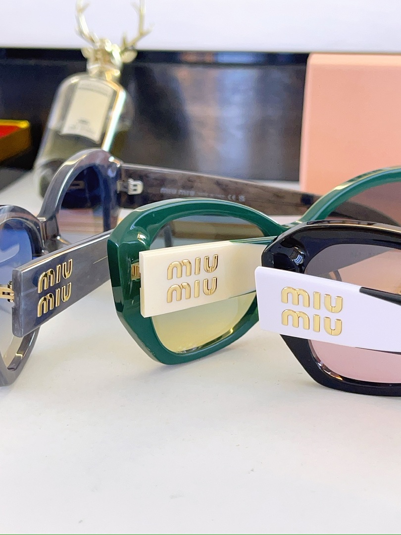 Miu Miu MOD MU12KS 62 - Image 3