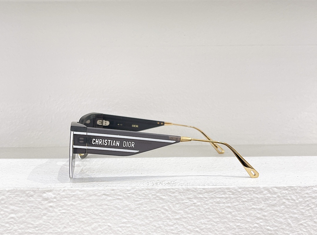 Other DIORMODEL:M4UWRSIZE:146 - Image 2