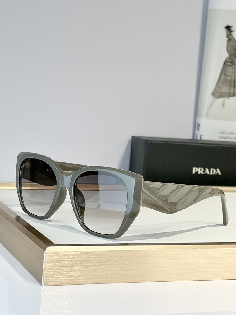 Prada MODEL:SPR A20SSIZE:56 - Image 8