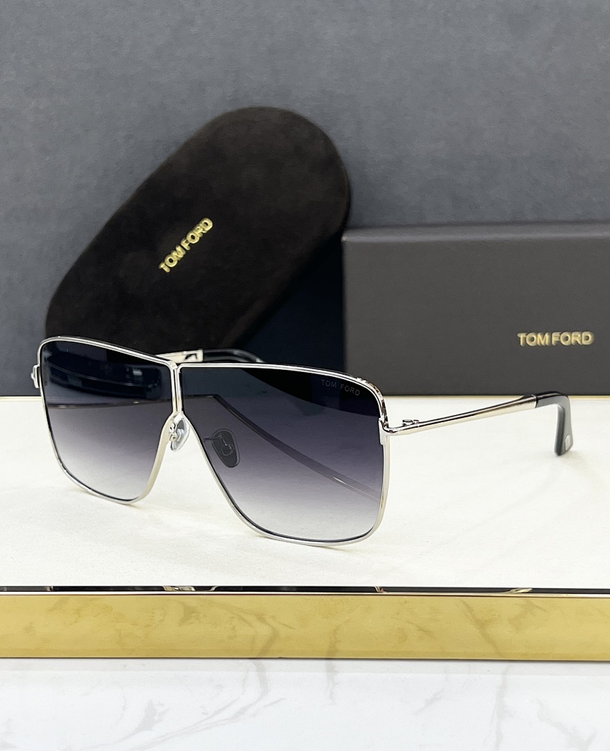 Other TOM FORDMODEL:FT1159Size:68□3-132