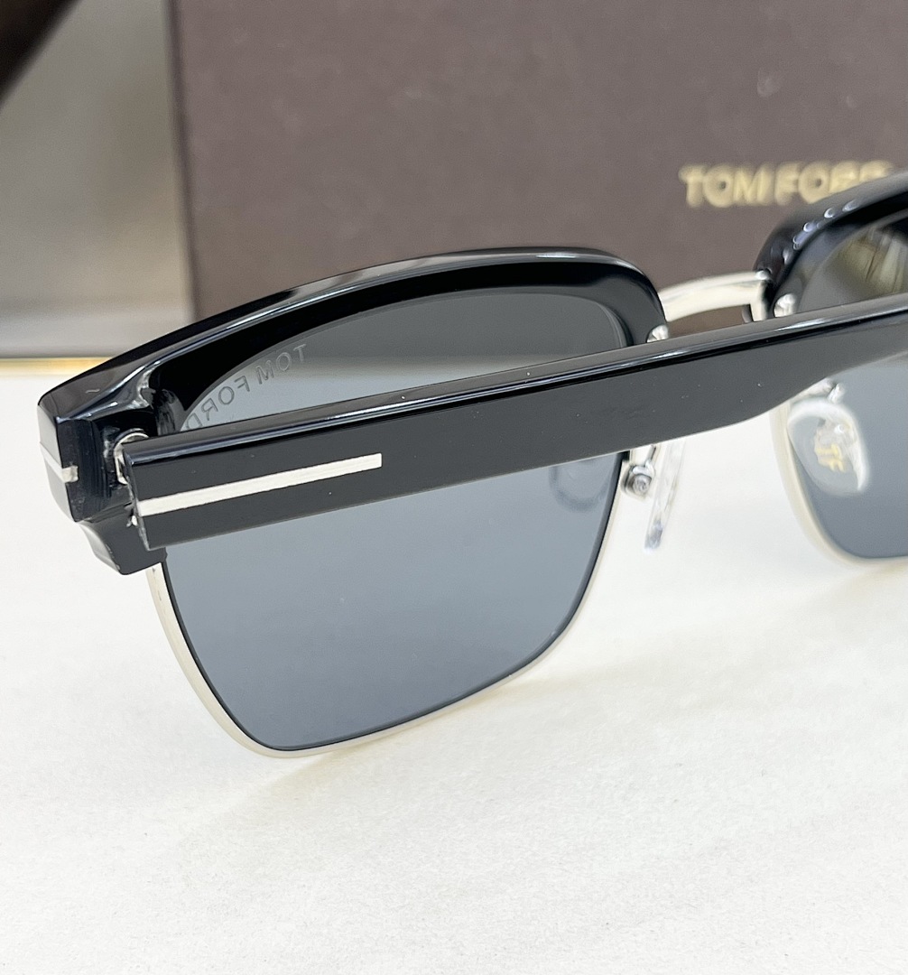 Other TOM FORDModelFT1190Size:56 - Image 3