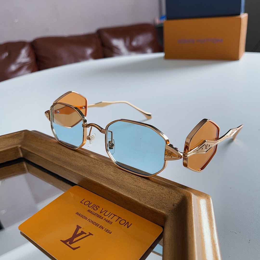 Louis VuittNZ2020U SIZE50, photo 1